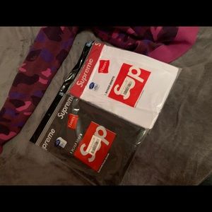 Supreme x Hanes Underwear singles